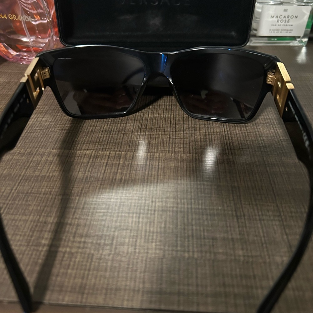 Versace Black and Gold Eyeglass Case - Picture 3 of 7